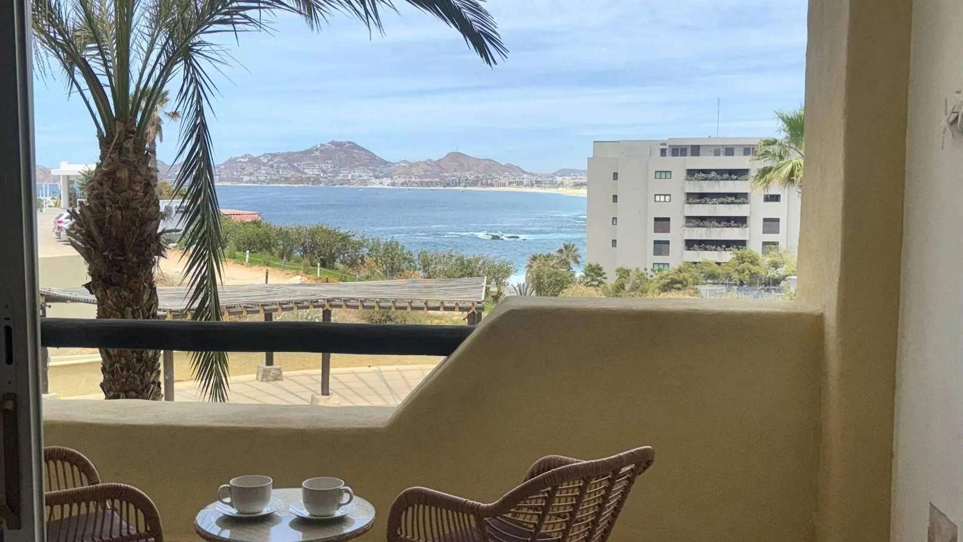 Apartmán Oceanview Apt In Cabos With Beach - Pool Cabo San Lucas